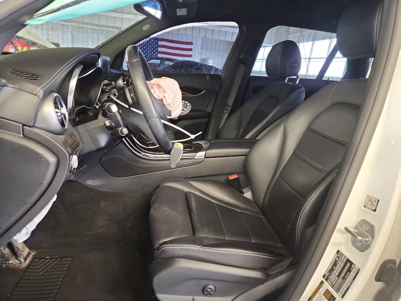 2017 Mercedes-Benz Glc 300 4Matic - Image 7
