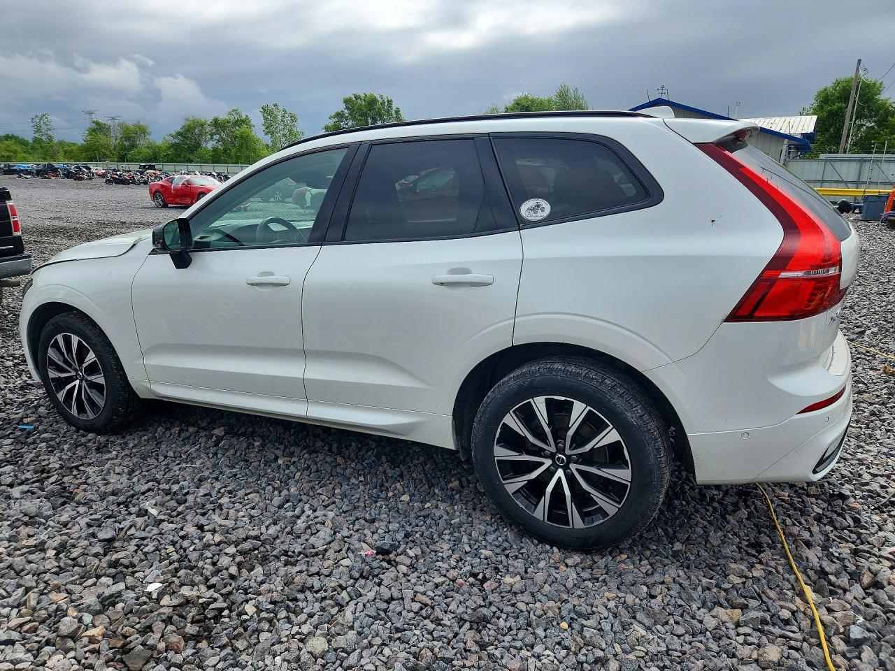 2023 Volvo Xc60 Plus - Фото 2