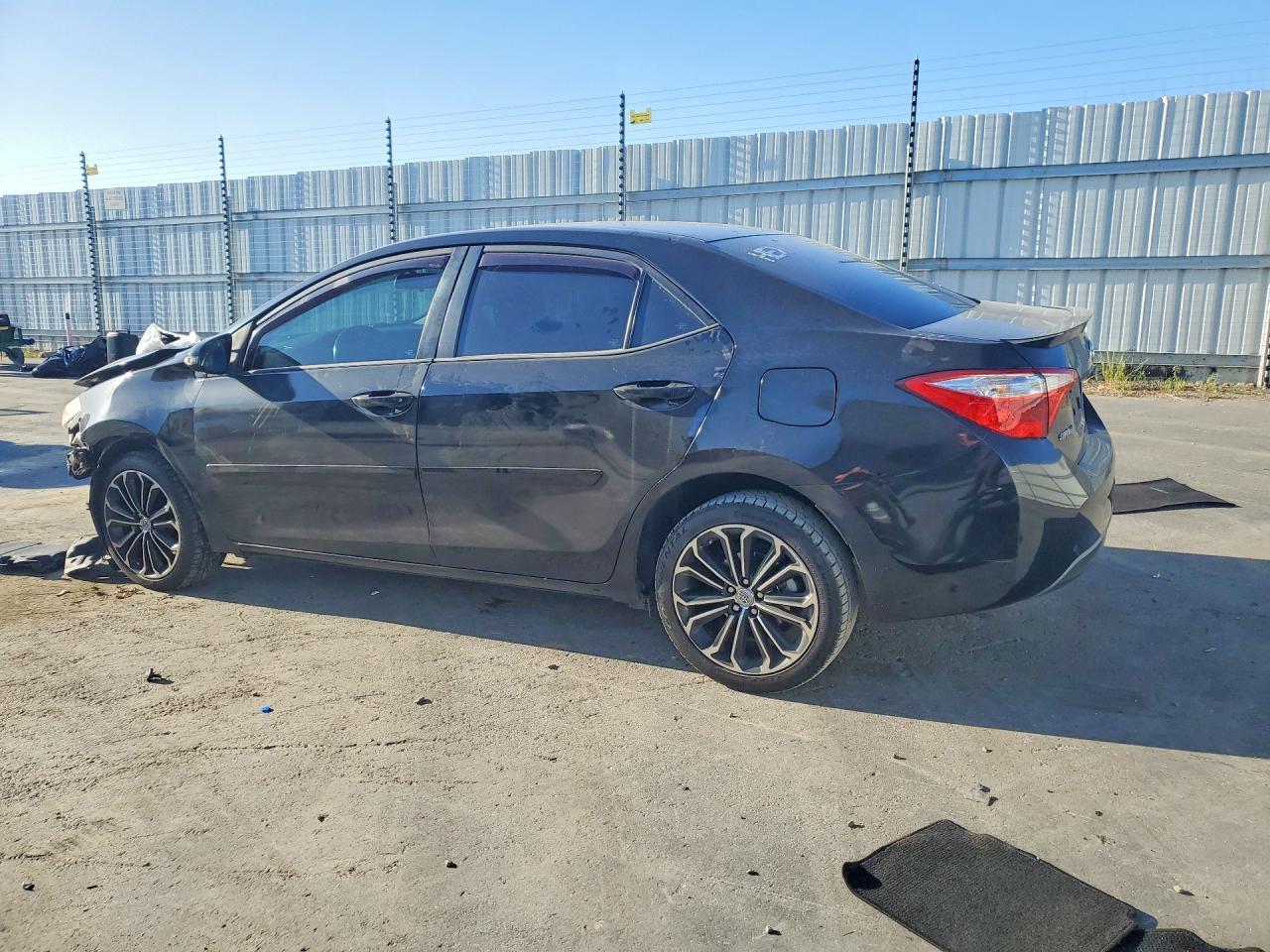 2016 Toyota Corolla S Plus - Фото 2
