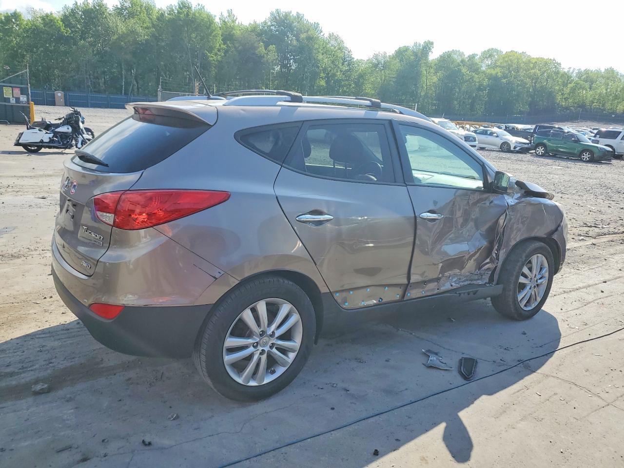 2012 Hyundai Tucson Limited - Фото 3