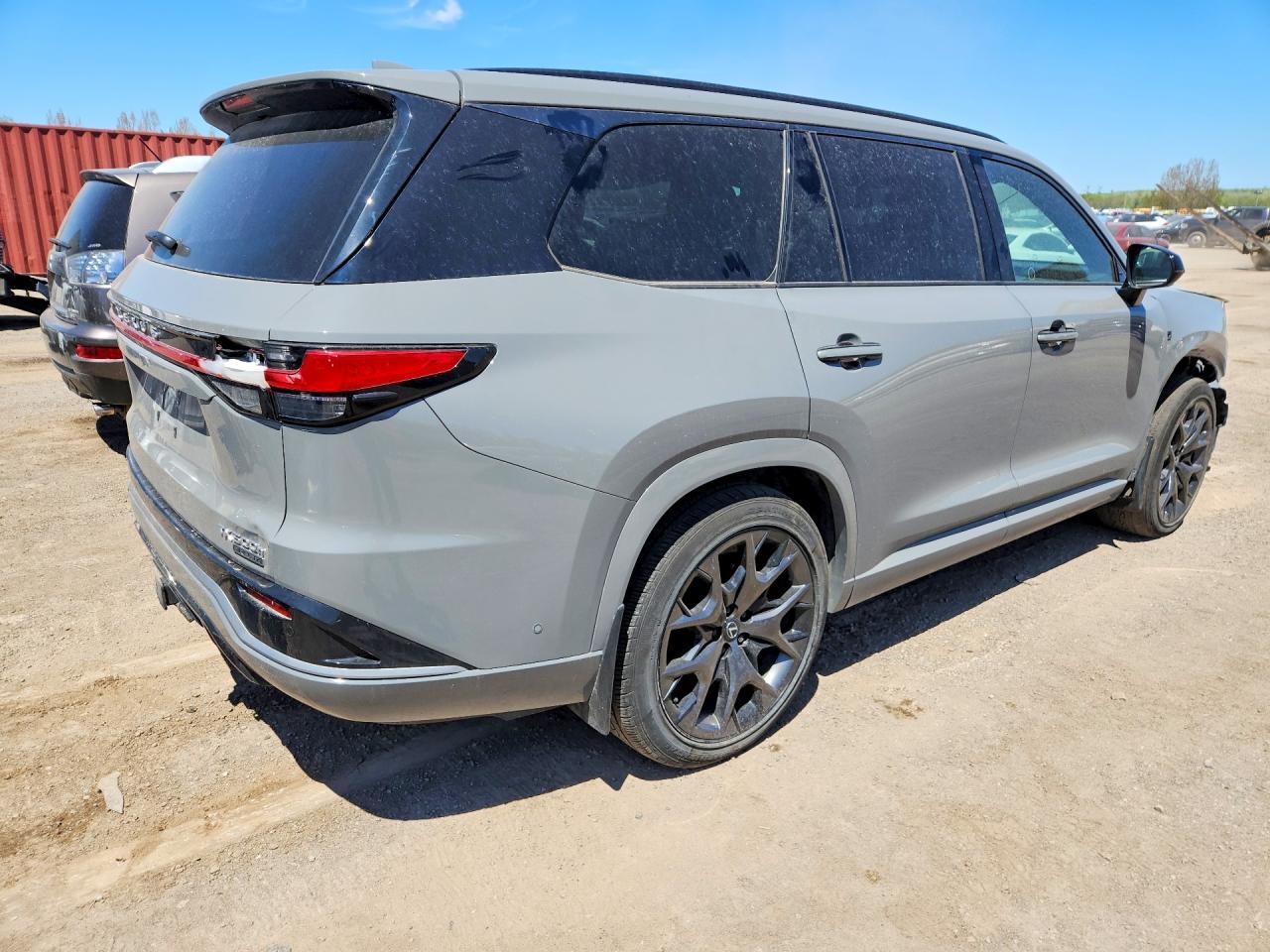 2025 Lexus Tx 500H F Sport Performance Premium - Image 3