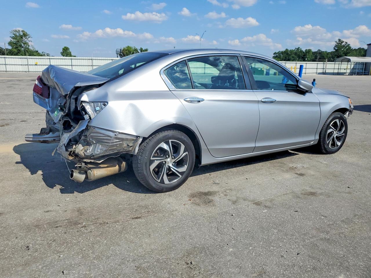 2017 Honda Accord Lx - Фото 3