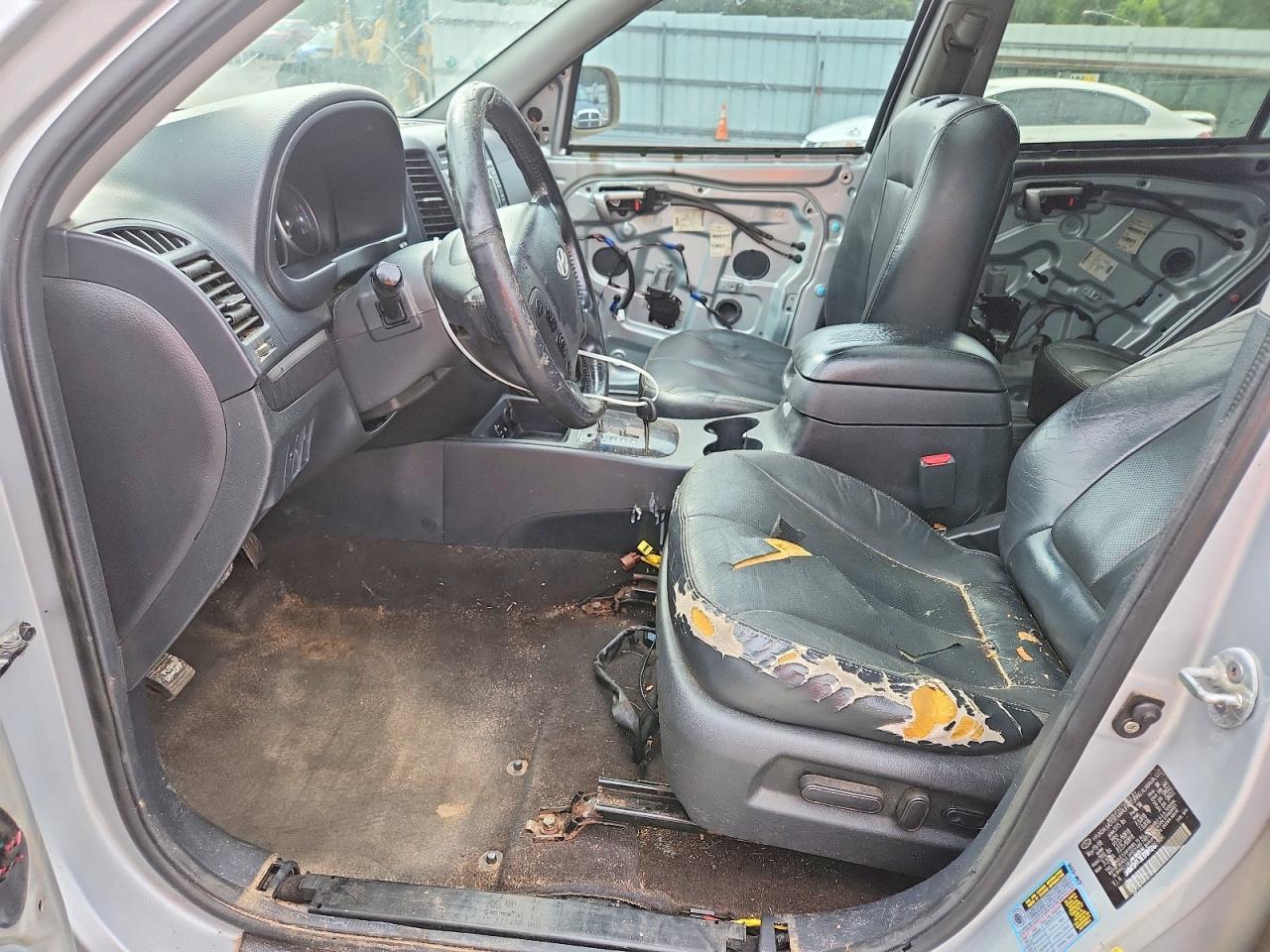 2009 Hyundai Santa Fe Limited - Image 7