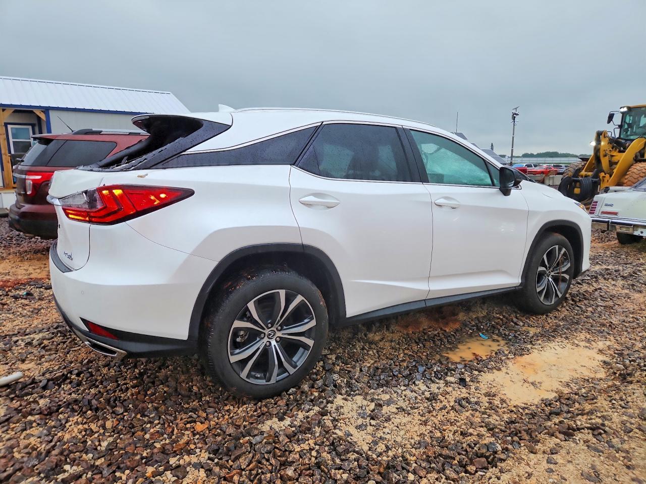 2022 Lexus Rx 350 - Image 3