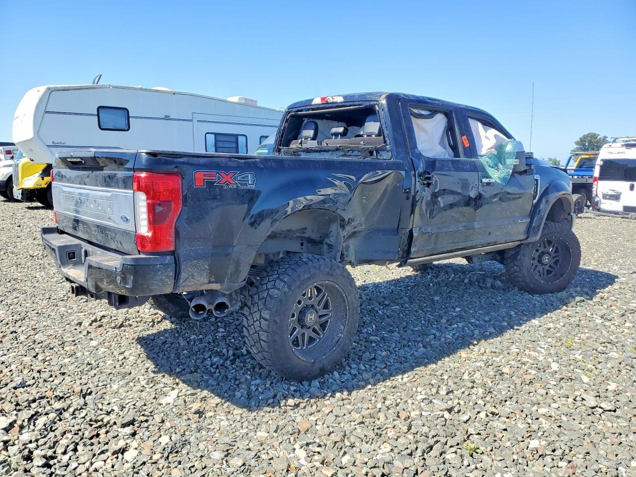 2017 Ford F350 Super Duty - Фото 3