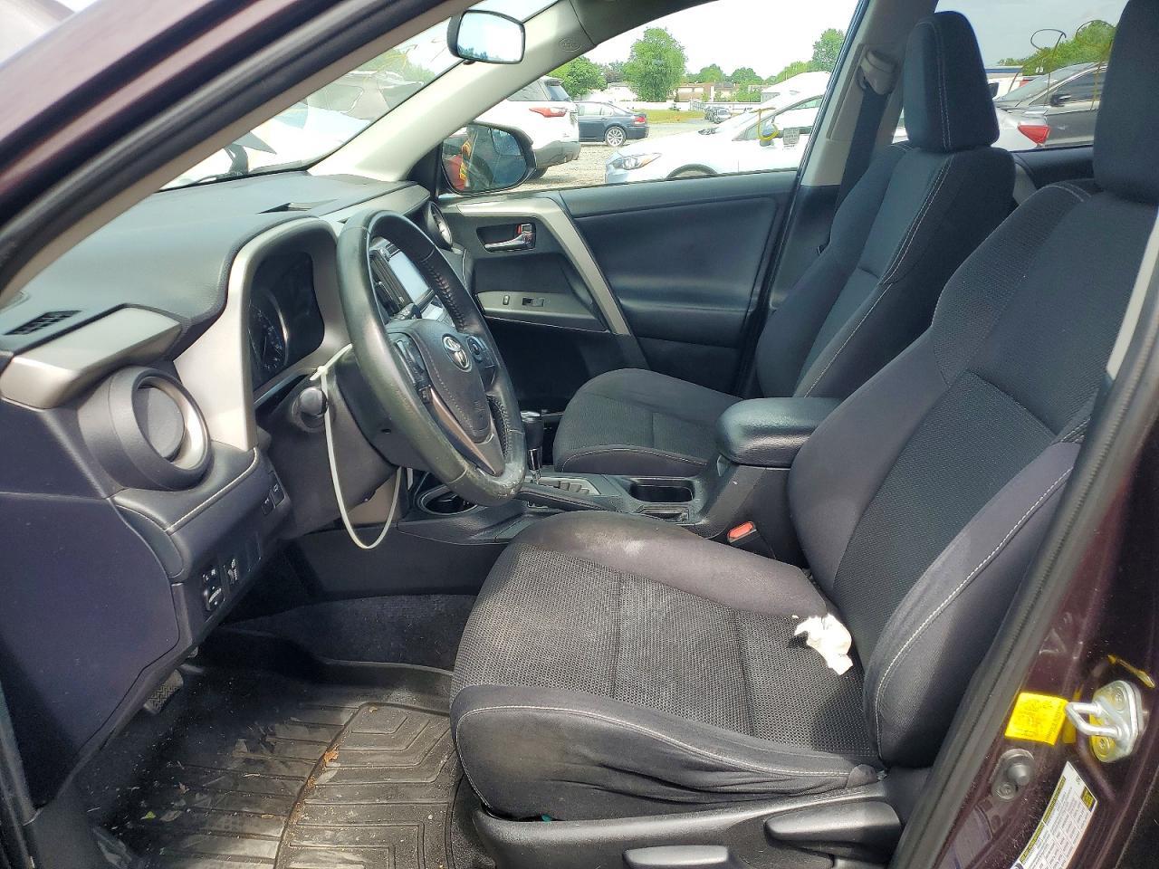 2016 Toyota Rav4 Xle - Image 7