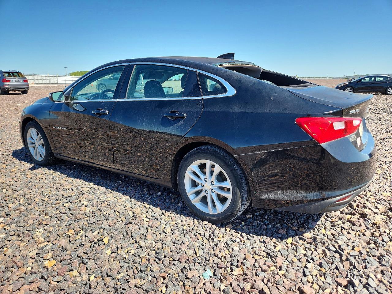 2016 Chevrolet Malibu Lt - Image 2