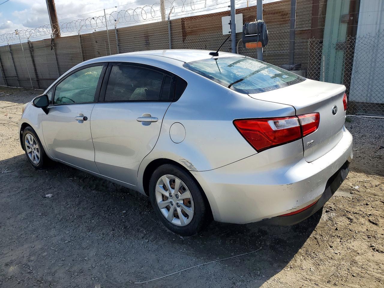 2016 Kia Rio Lx - Фото 2