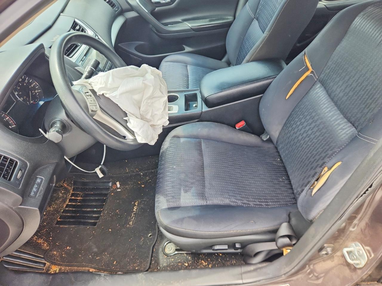 2017 Nissan Altima 2.5 S - Image 7