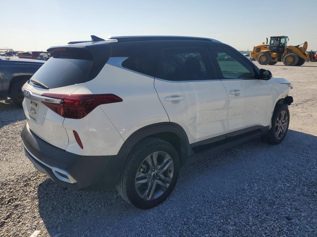 2022 Kia Seltos S - Image 3