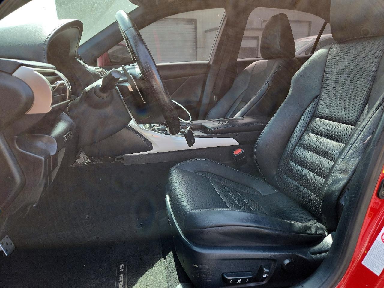 2016 Lexus Is 200T - Фото 7
