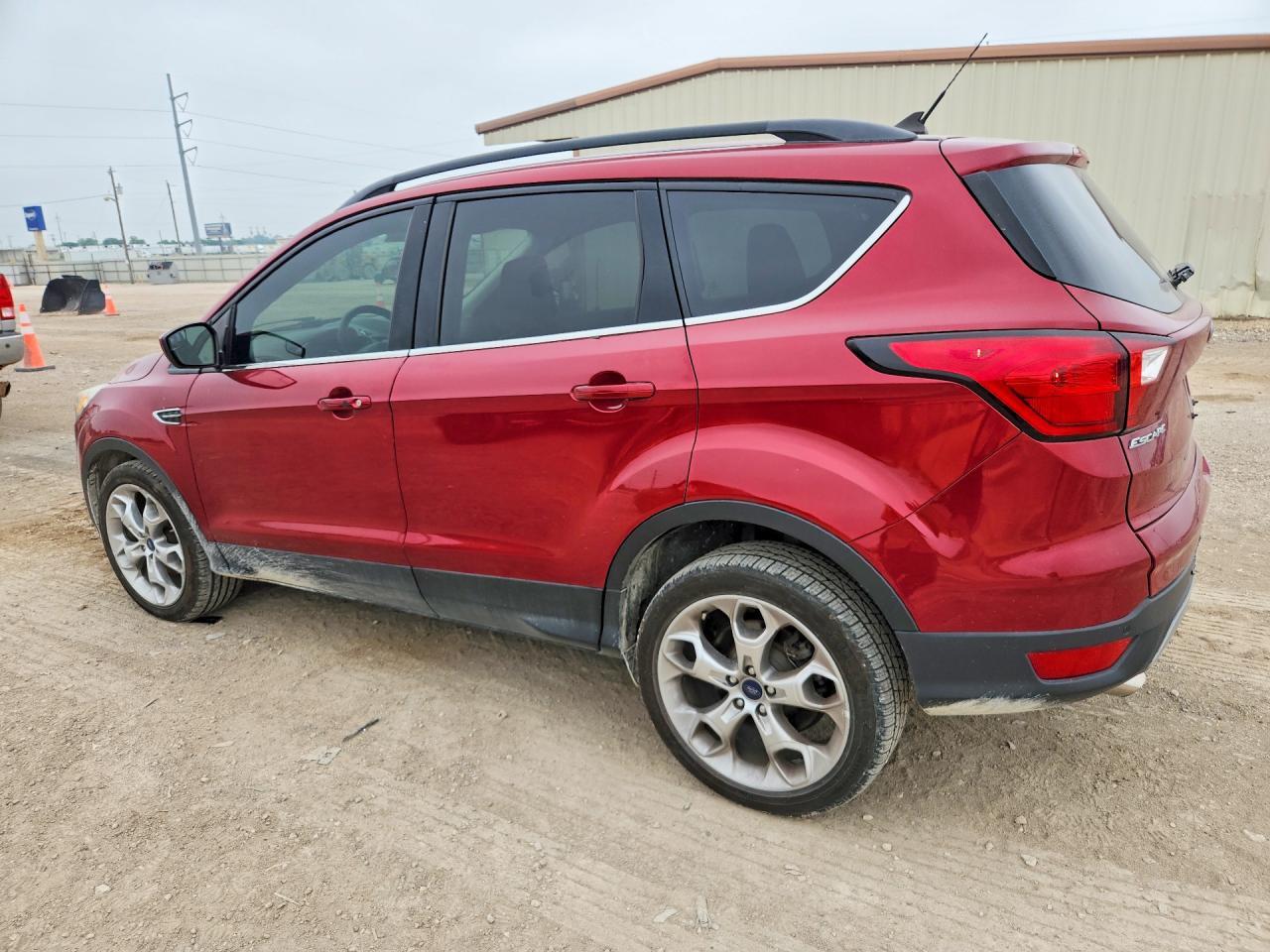 2019 Ford Escape Sel - Фото 2