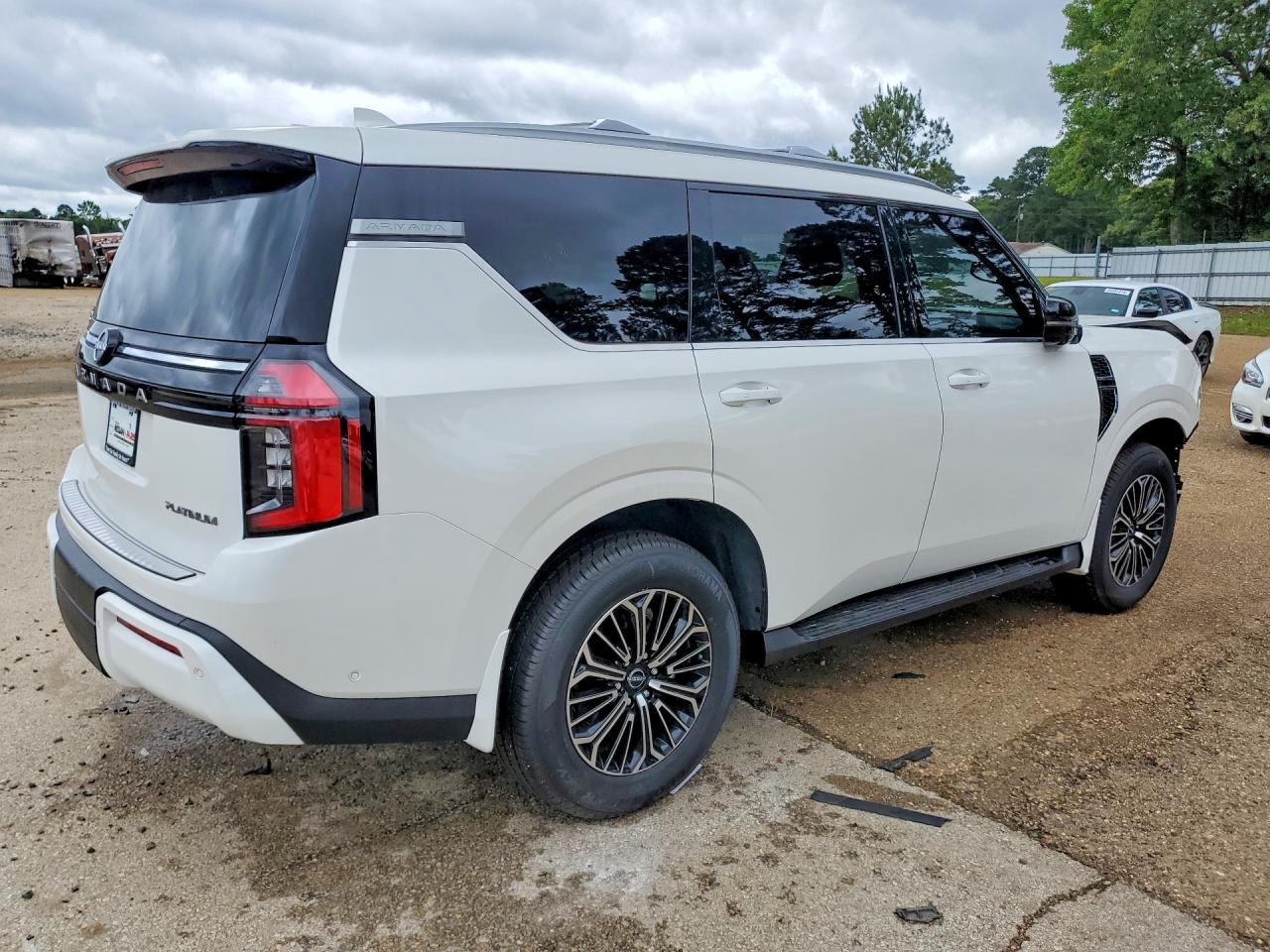2026 Nissan Armada Platinum - Фото 3