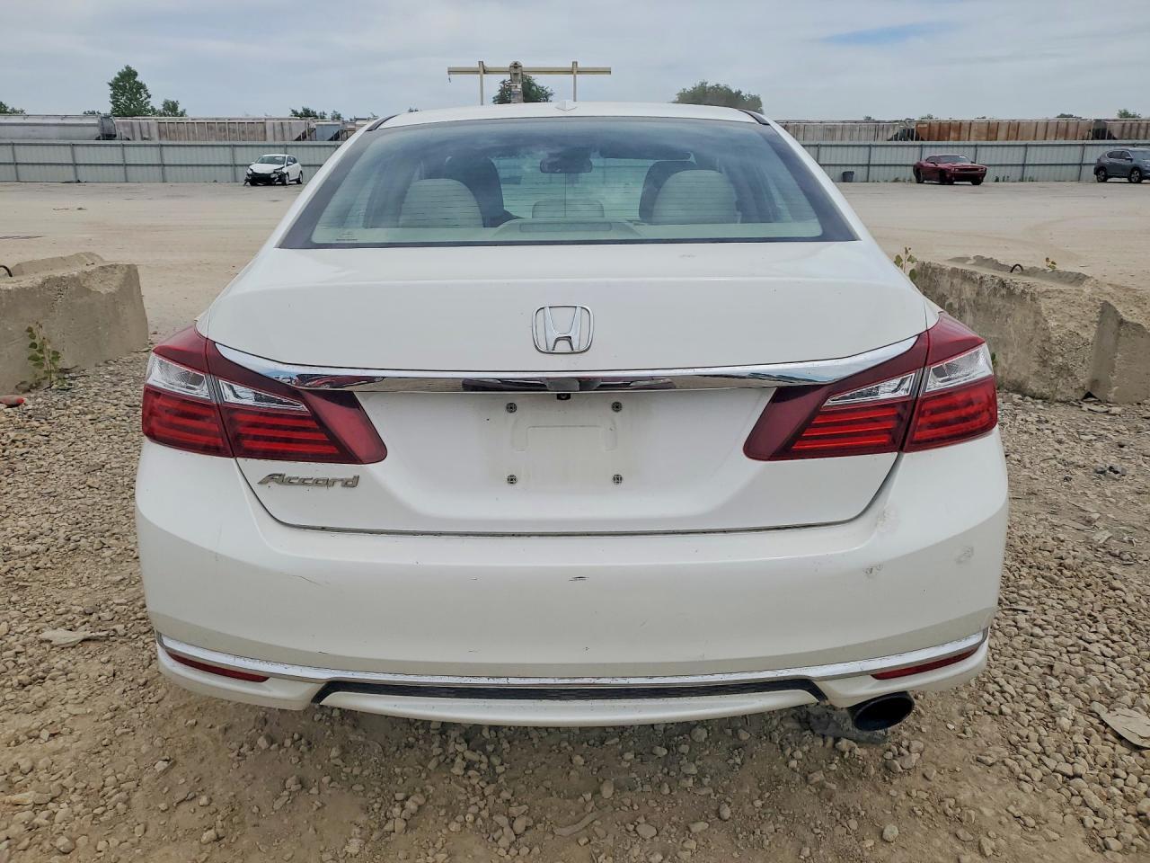 2016 Honda Accord Ex - Image 6