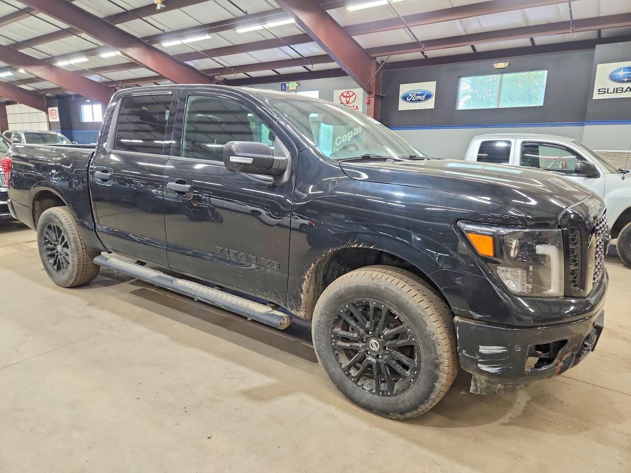 2019 Nissan Titan Sl - Image 4