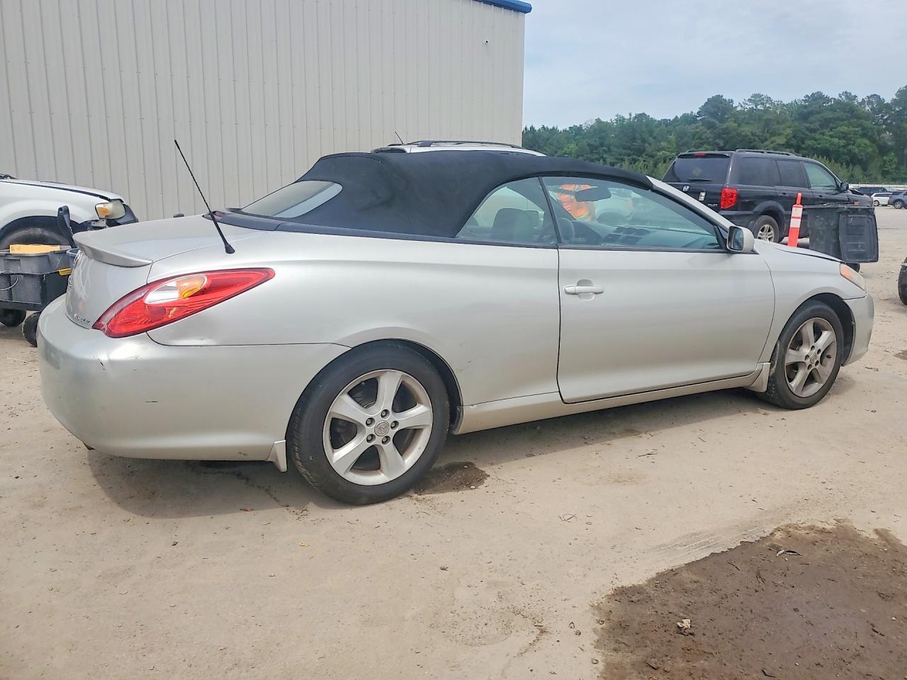 2006 Toyota Camry Solara Sle V6 - Image 3