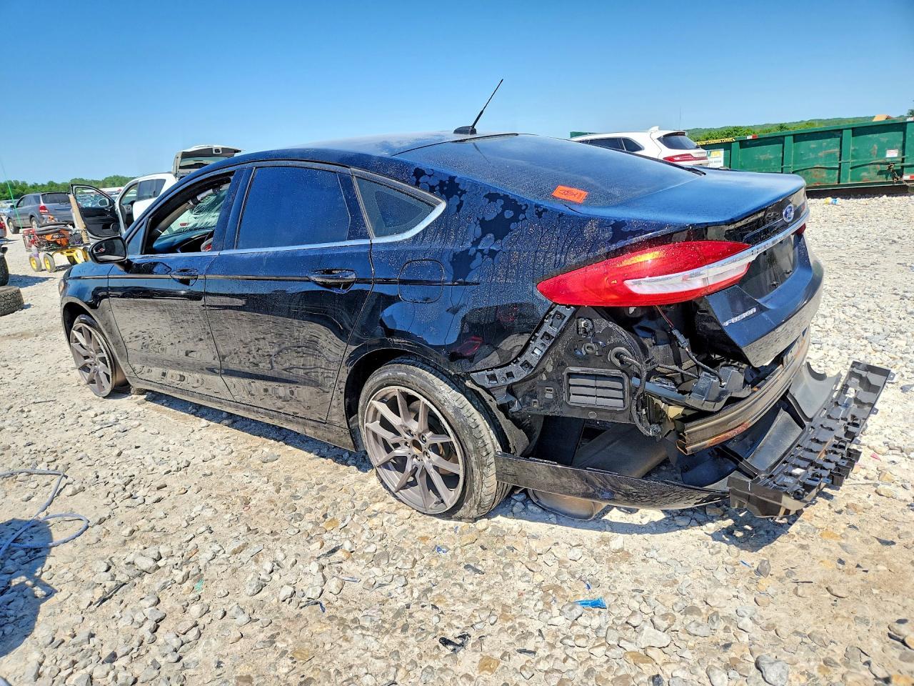 2017 Ford Fusion S - Фото 2