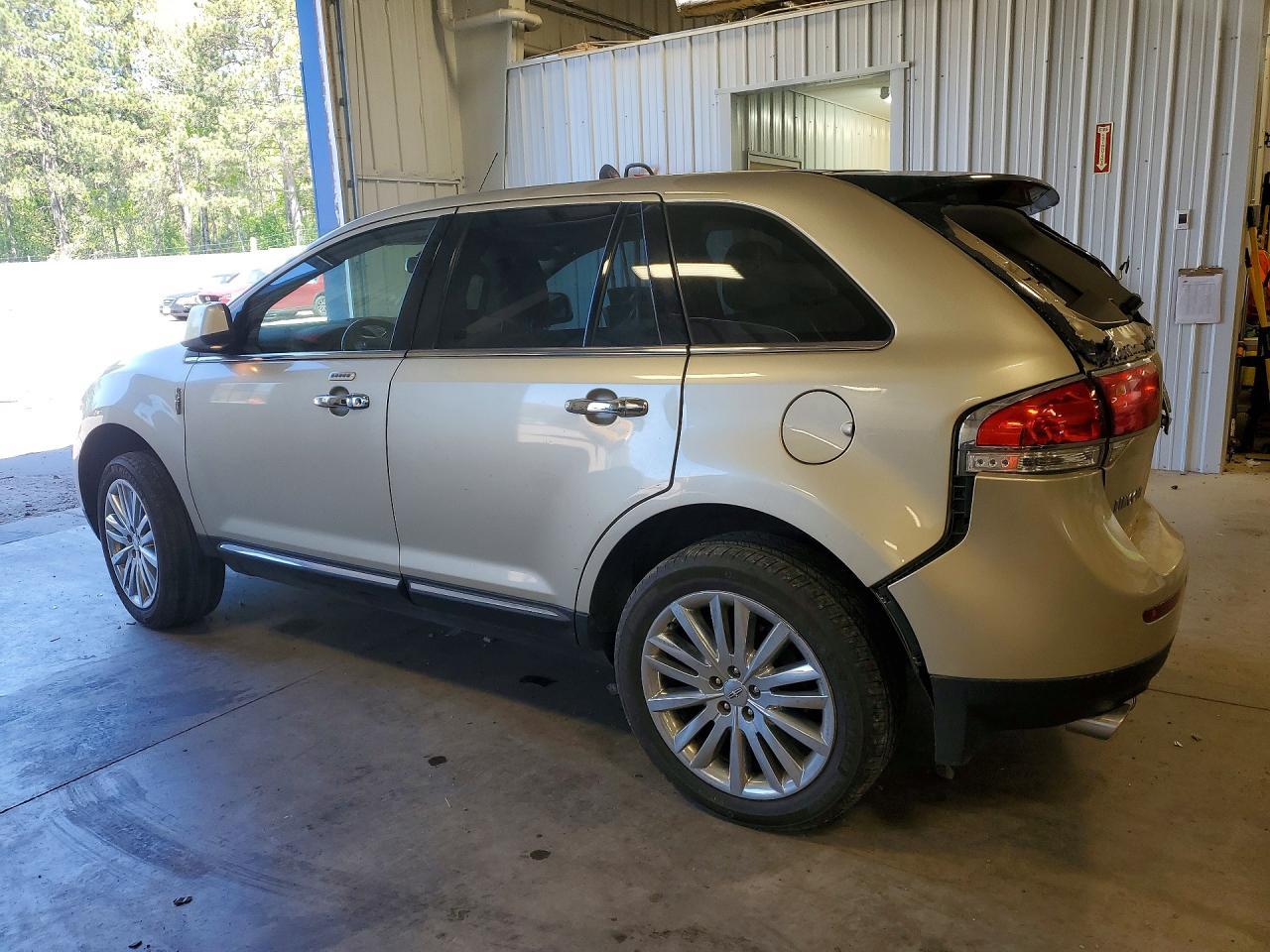 2011 Lincoln Mkx - Фото 2