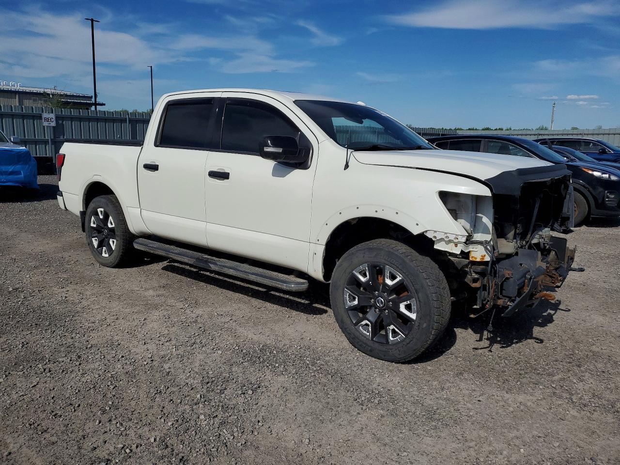 2020 Nissan Titan Sv - Фото 4