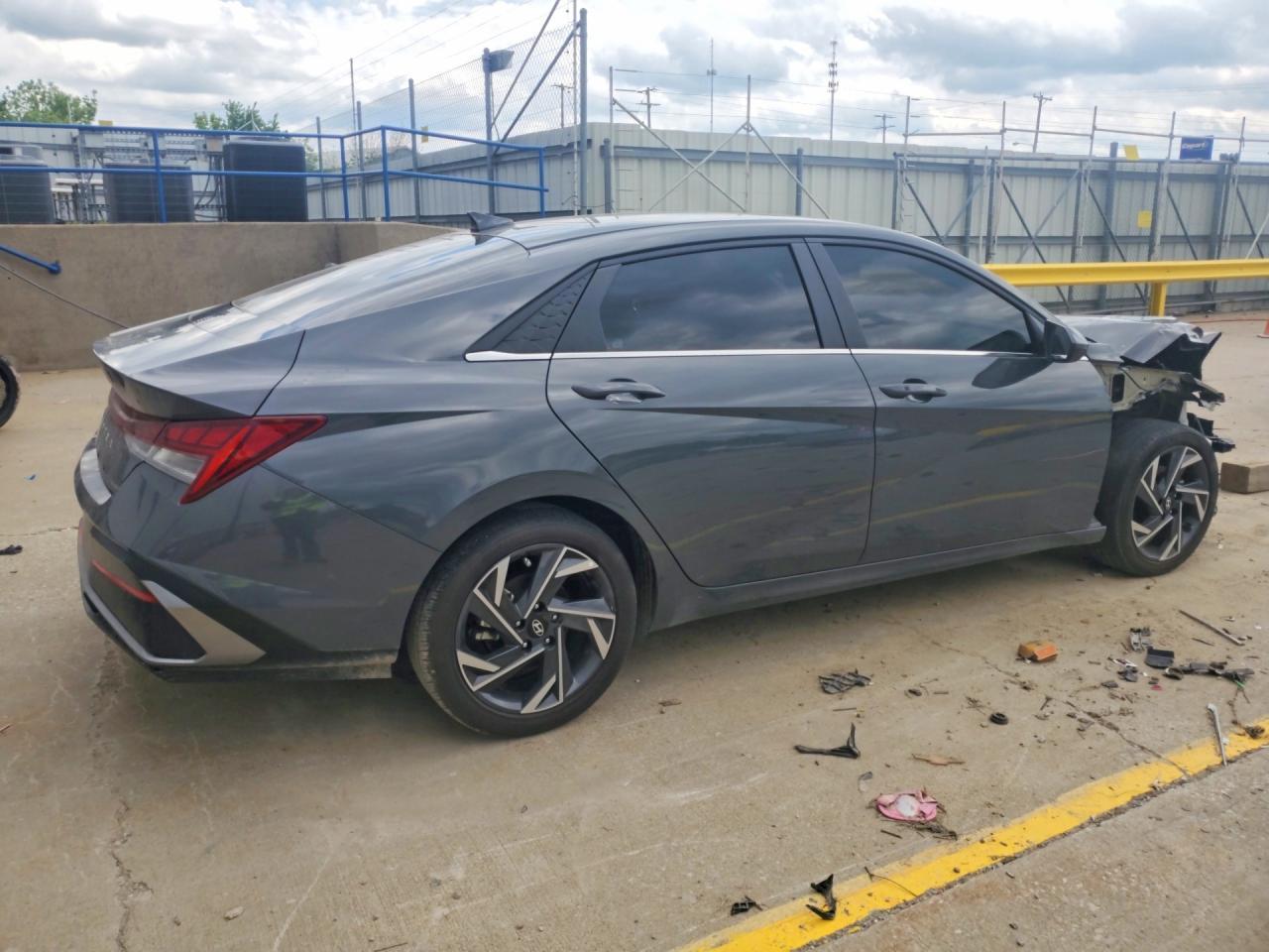 2024 Hyundai Elantra Sel - Фото 3