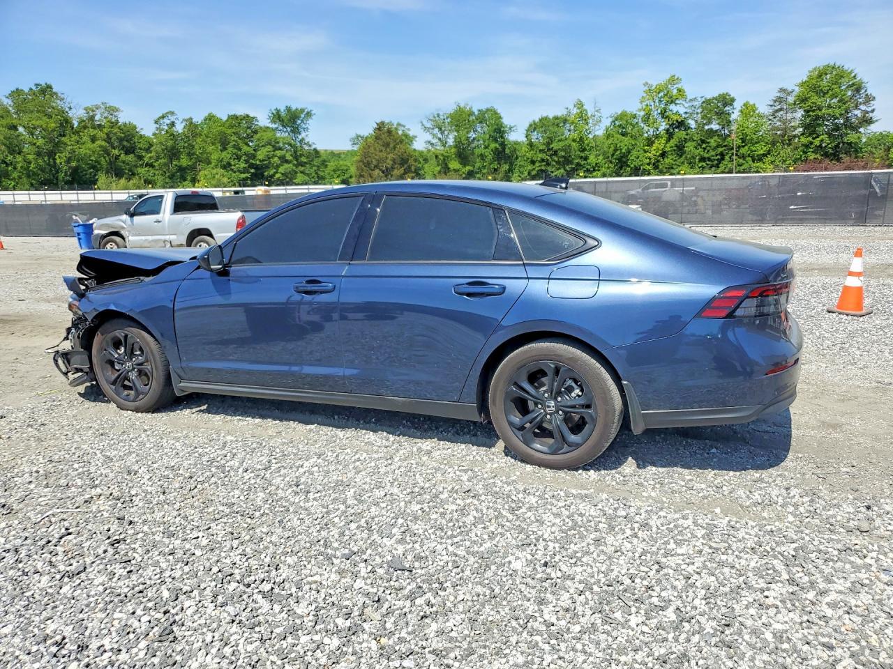 2025 Honda Accord Se - Фото 2
