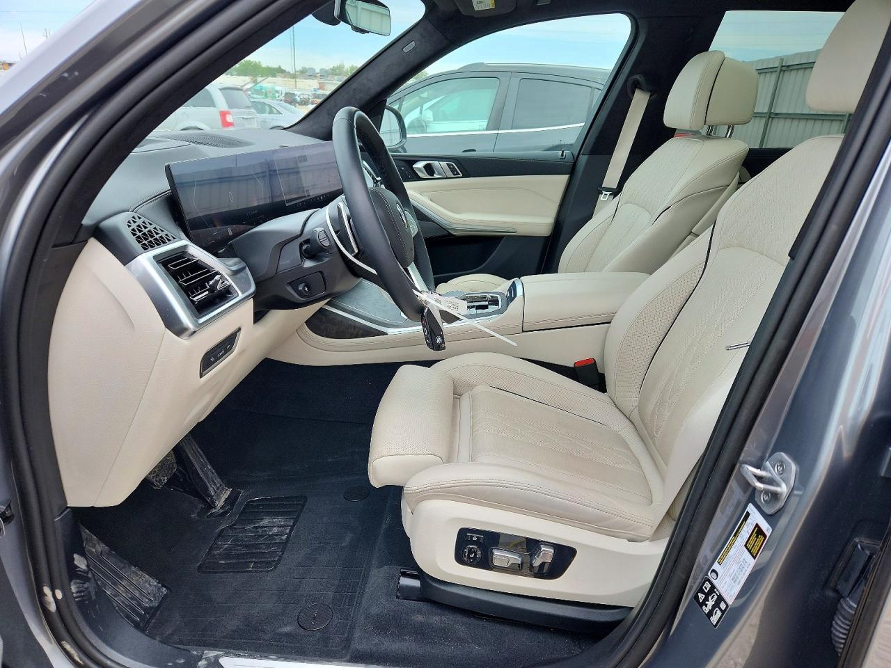2025 BMW X7 xDrive40I - Фото 7