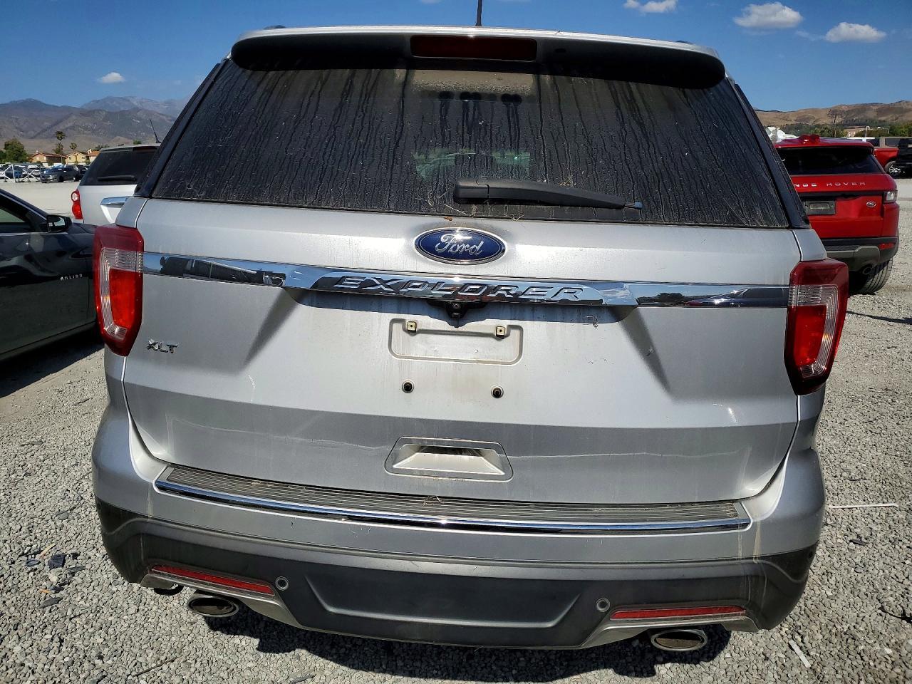 2018 Ford Explorer Xlt - Фото 6