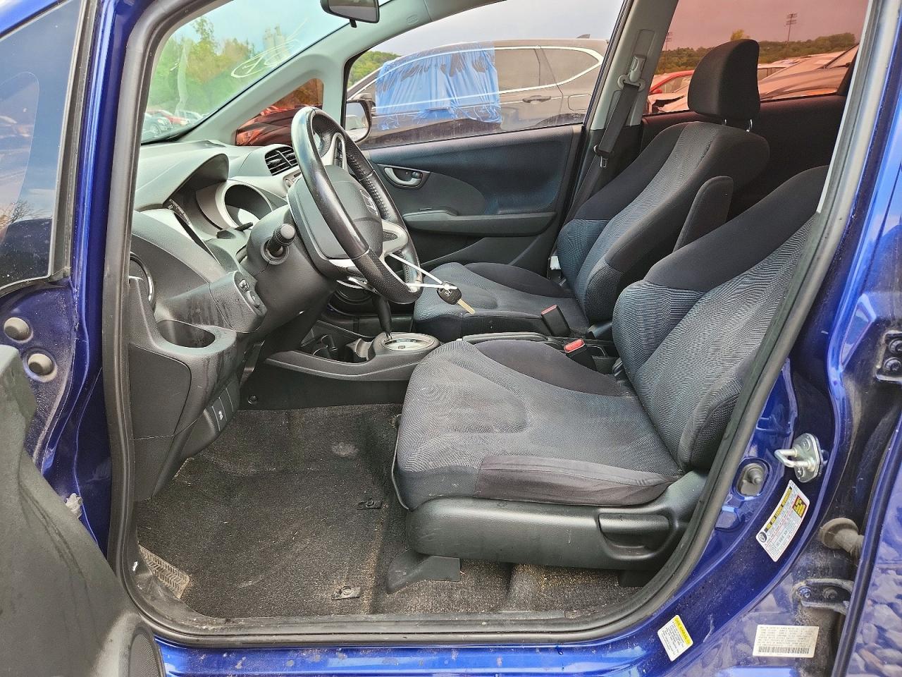 2011 Honda Fit Sport - Фото 7
