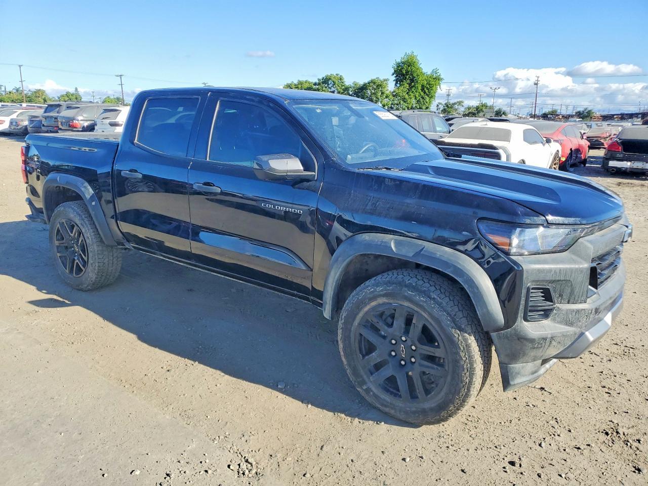 2025 Chevrolet Colorado Trail Boss - Image 4