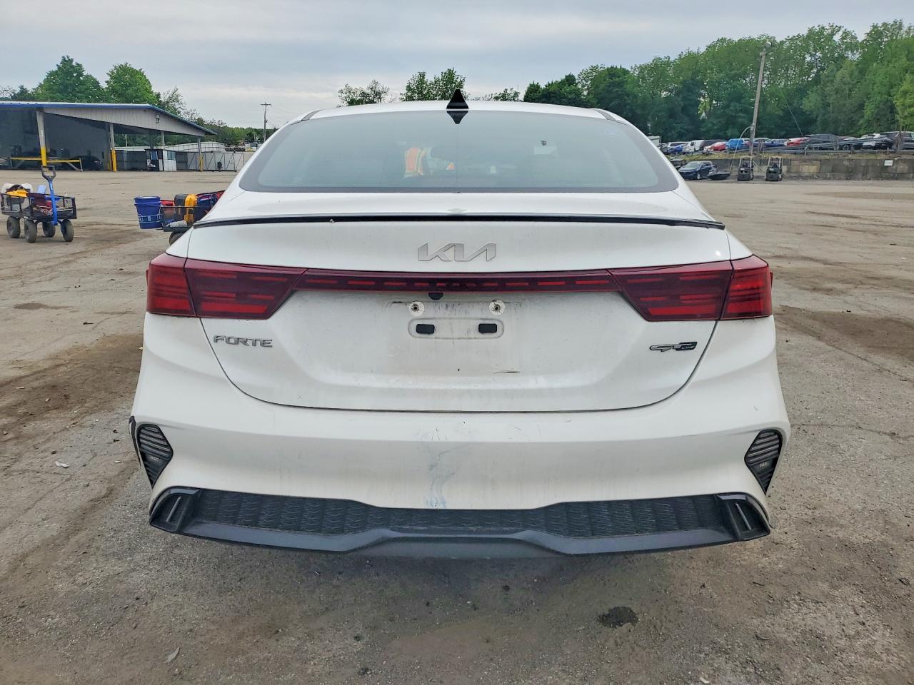 2024 Kia Forte Gt Line - Фото 6