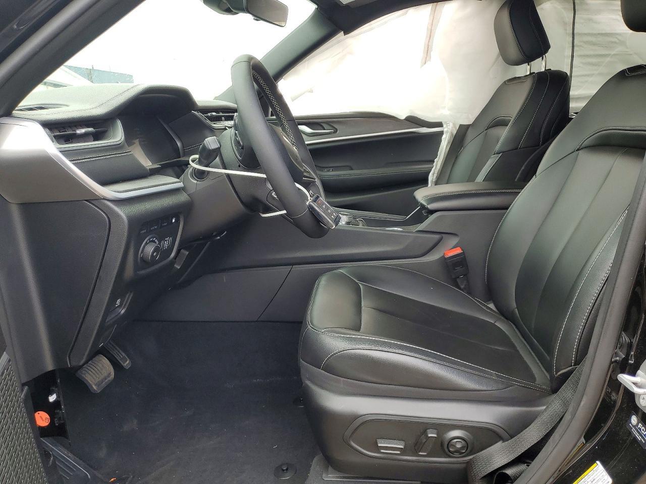 2025 Jeep Grand Cherokee 4Xe - Фото 7