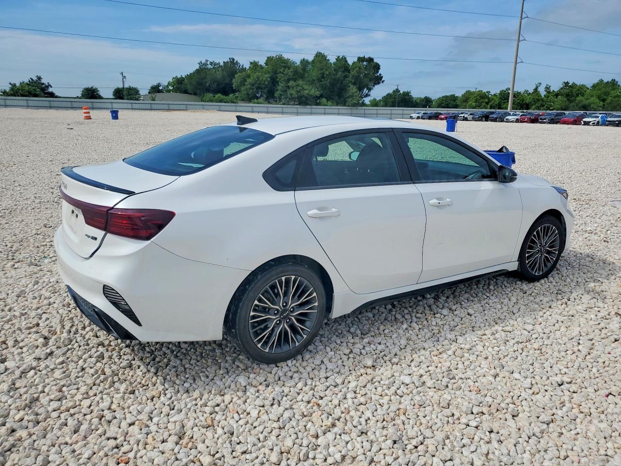 2024 Kia Forte Gt Line - Фото 3