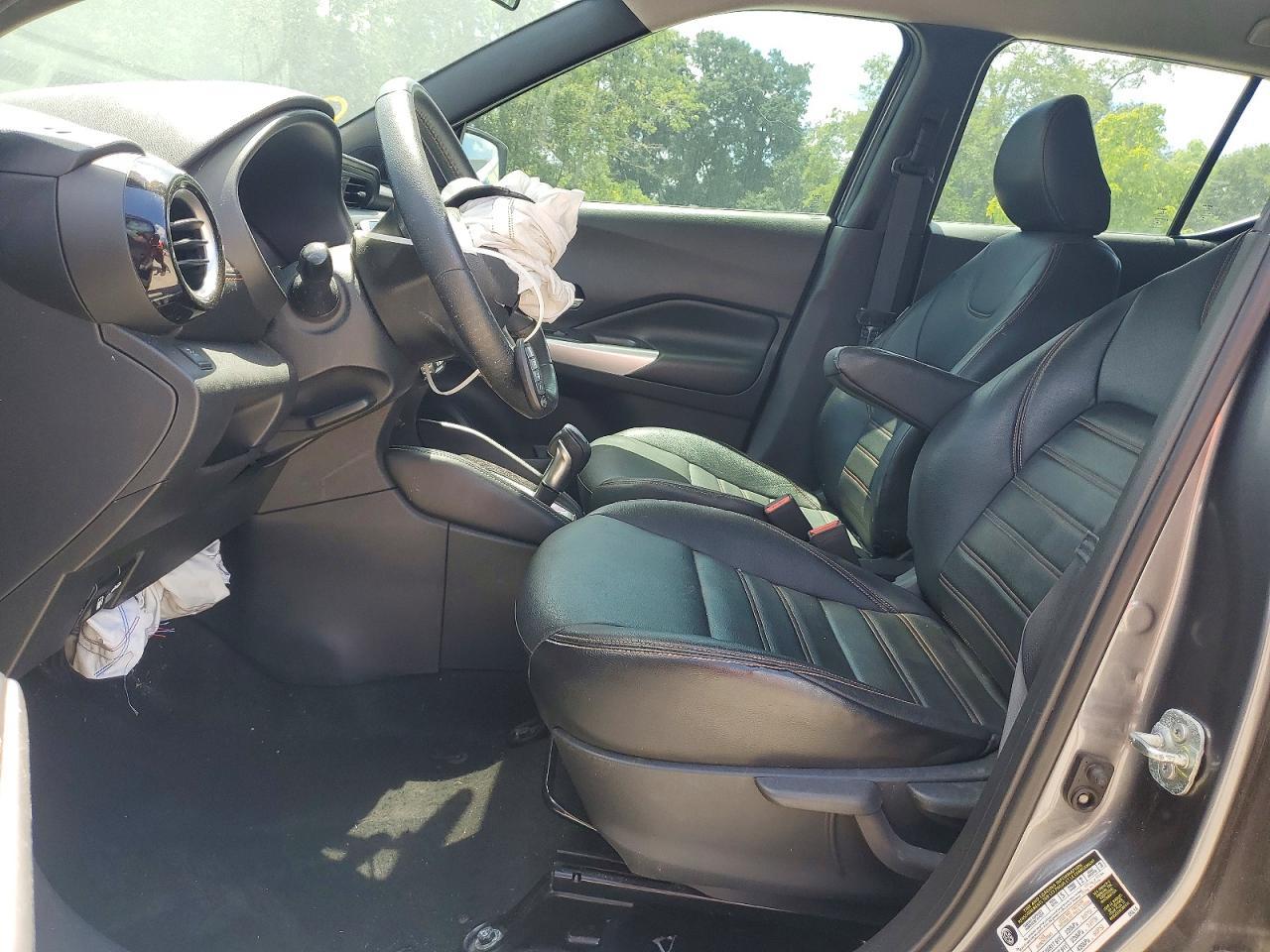 2019 Nissan Kicks Sr - Image 7
