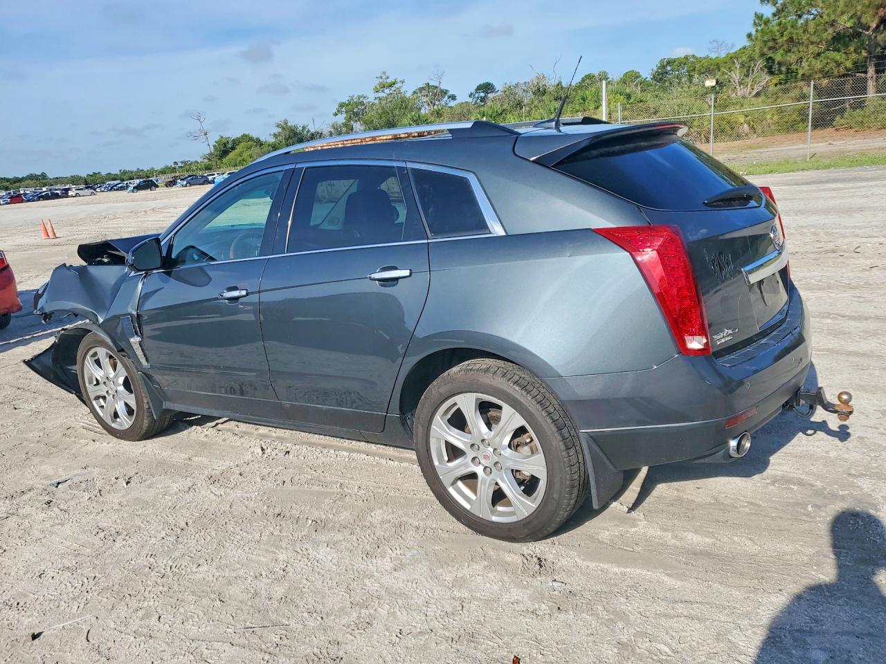 2010 Cadillac Srx Performance Collection - Image 2