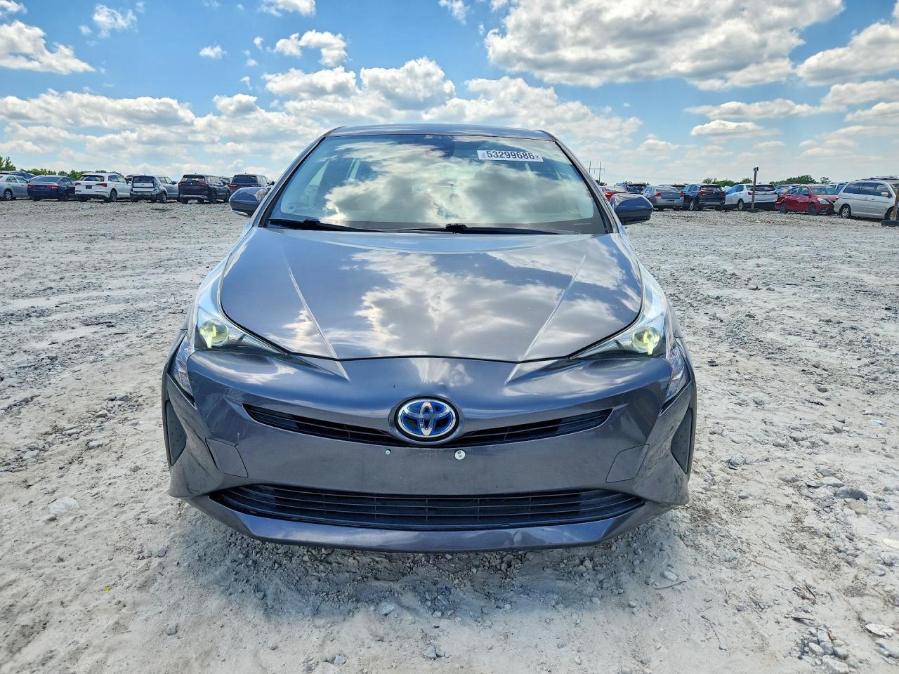 2017 Toyota Prius One - Image 5