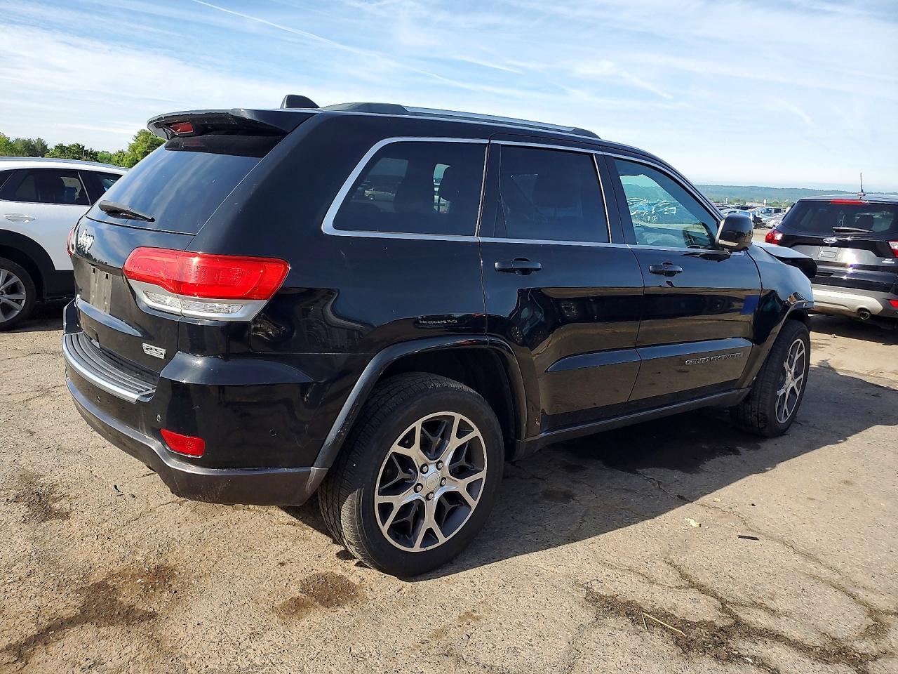 2018 Jeep Grand Cherokee Limited - Фото 3