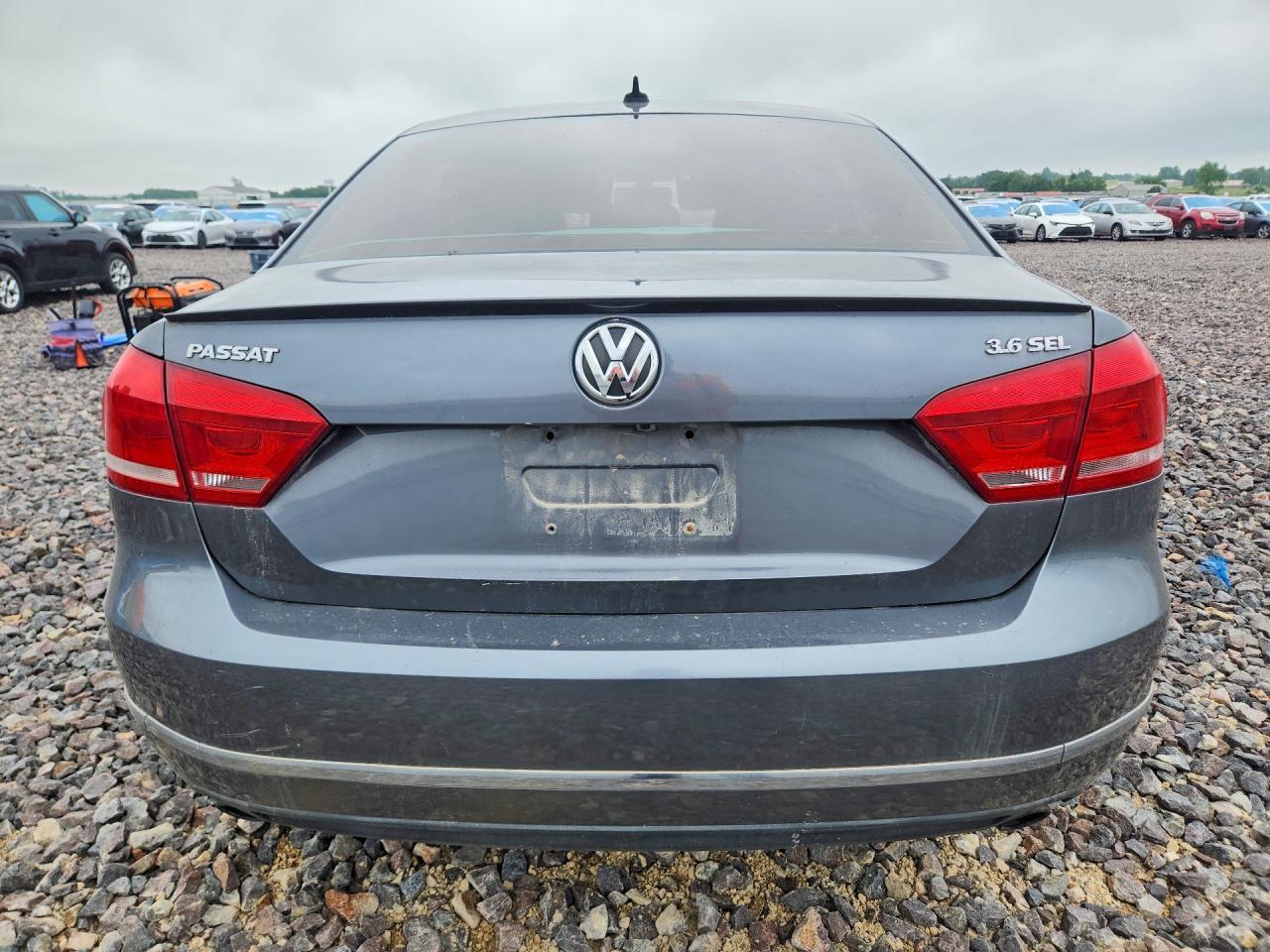 2013 Volkswagen Passat Sel - Image 6