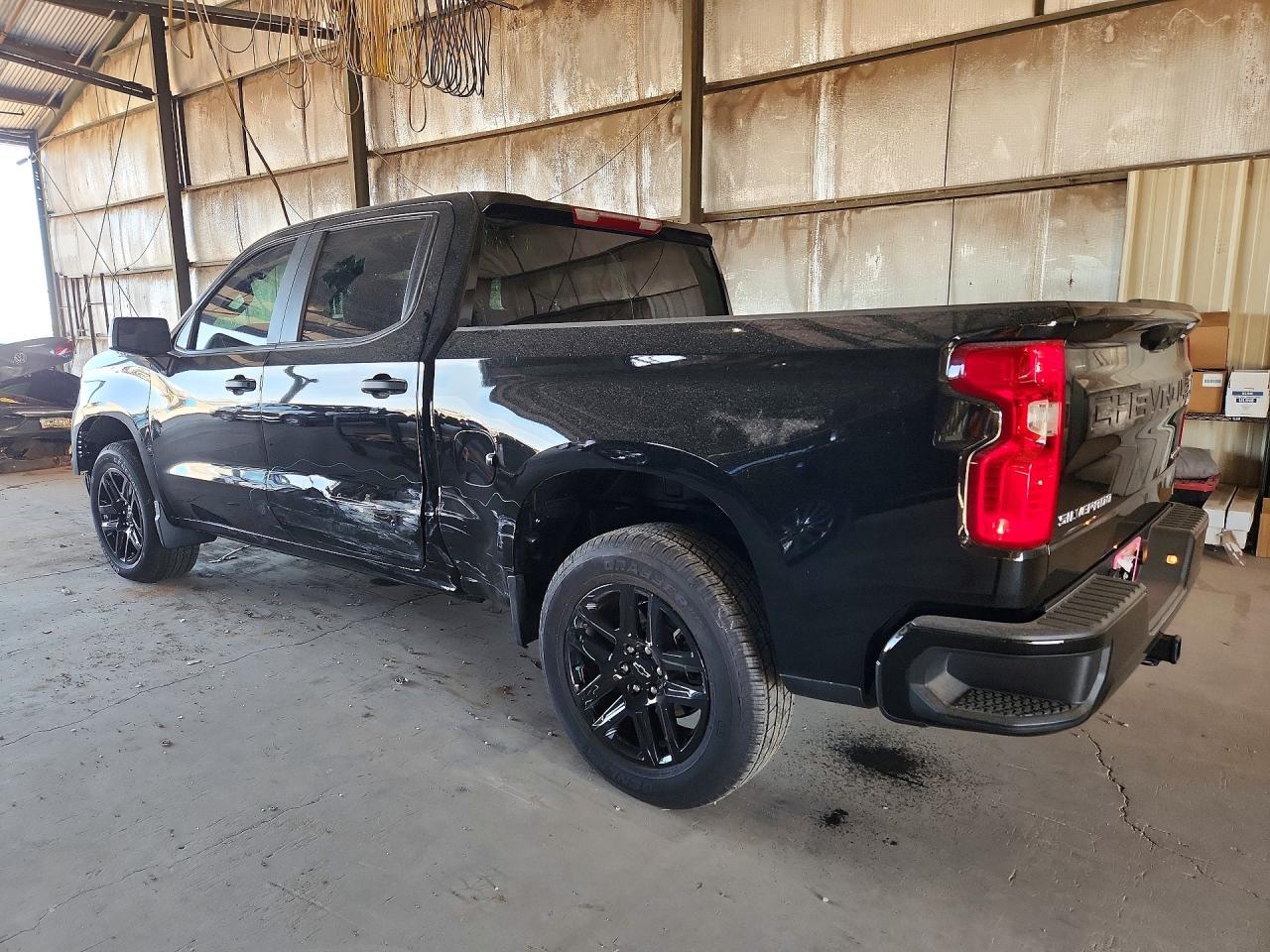 2026 Chevrolet Silverado C1500 Custom - Фото 2
