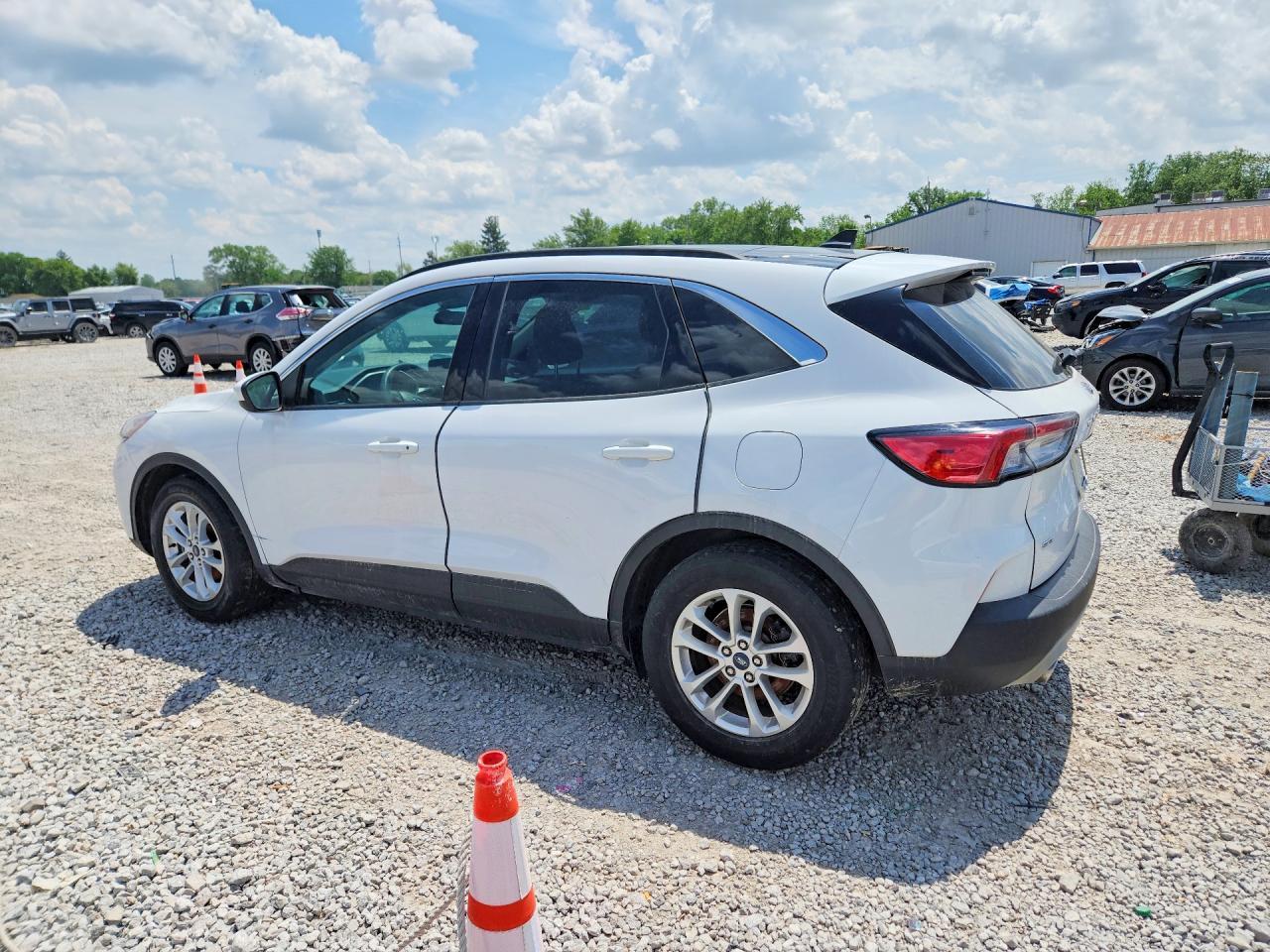 2020 Ford Escape Se - Image 2