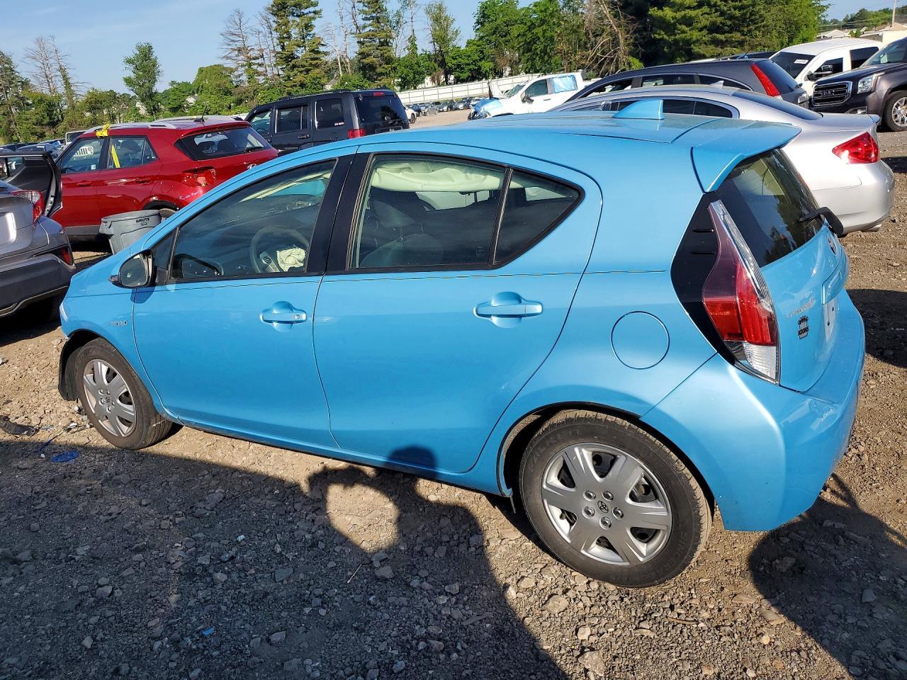 2015 Toyota Prius C Two - Image 2