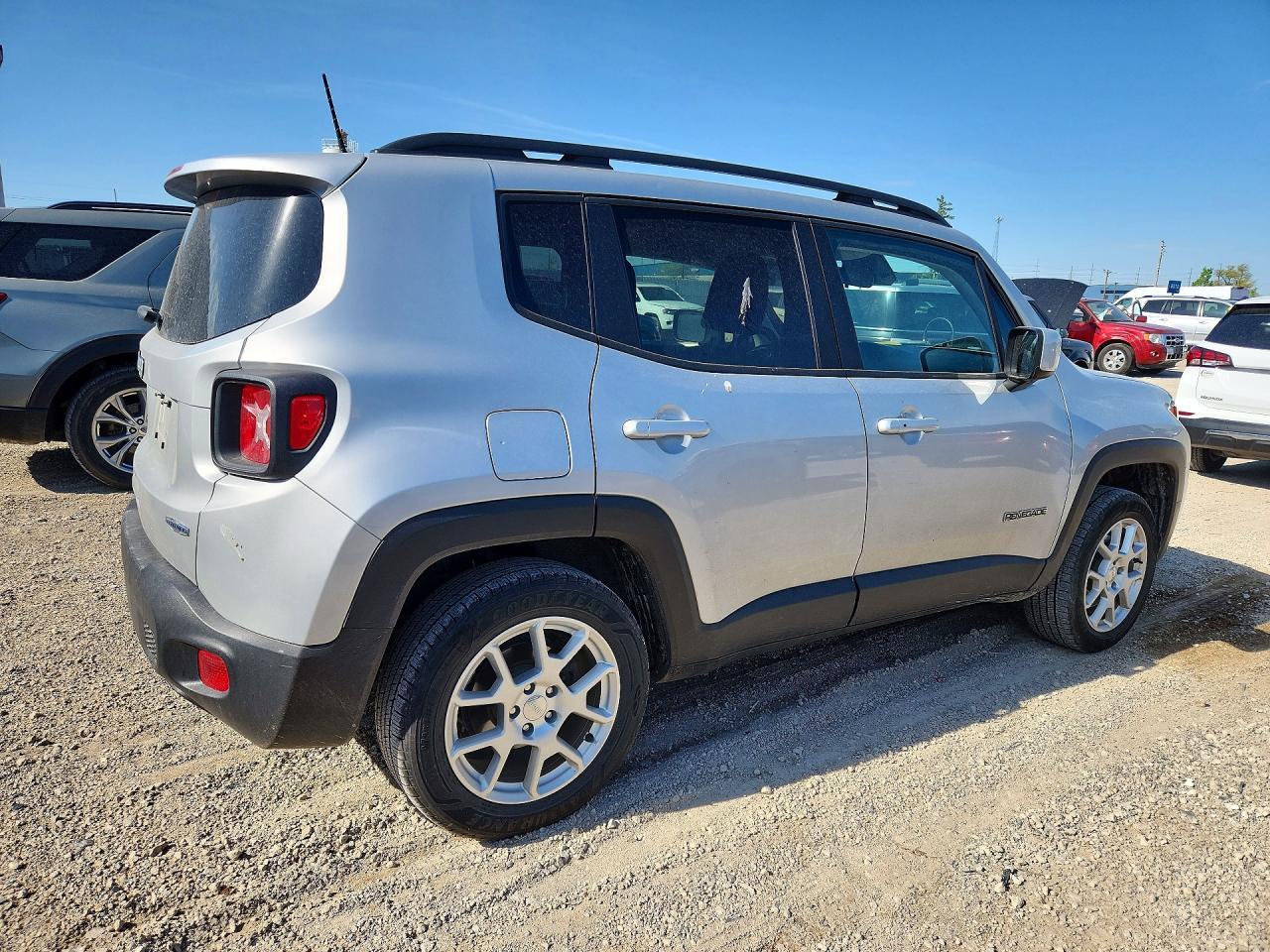 2019 Jeep Renegade - Фото 3