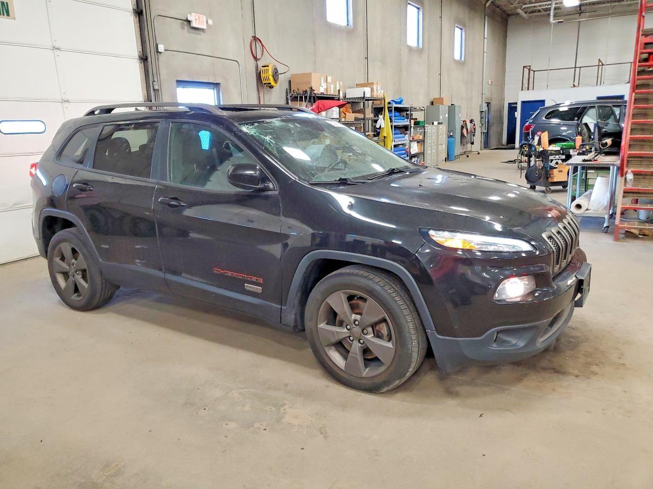 2016 Jeep Cherokee Latitude - Фото 4