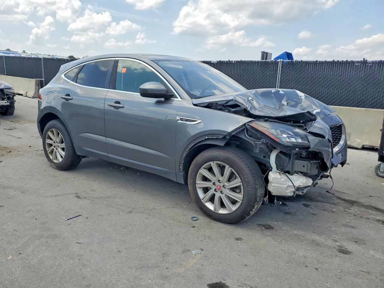 2018 Jaguar E-Pace S - Image 4