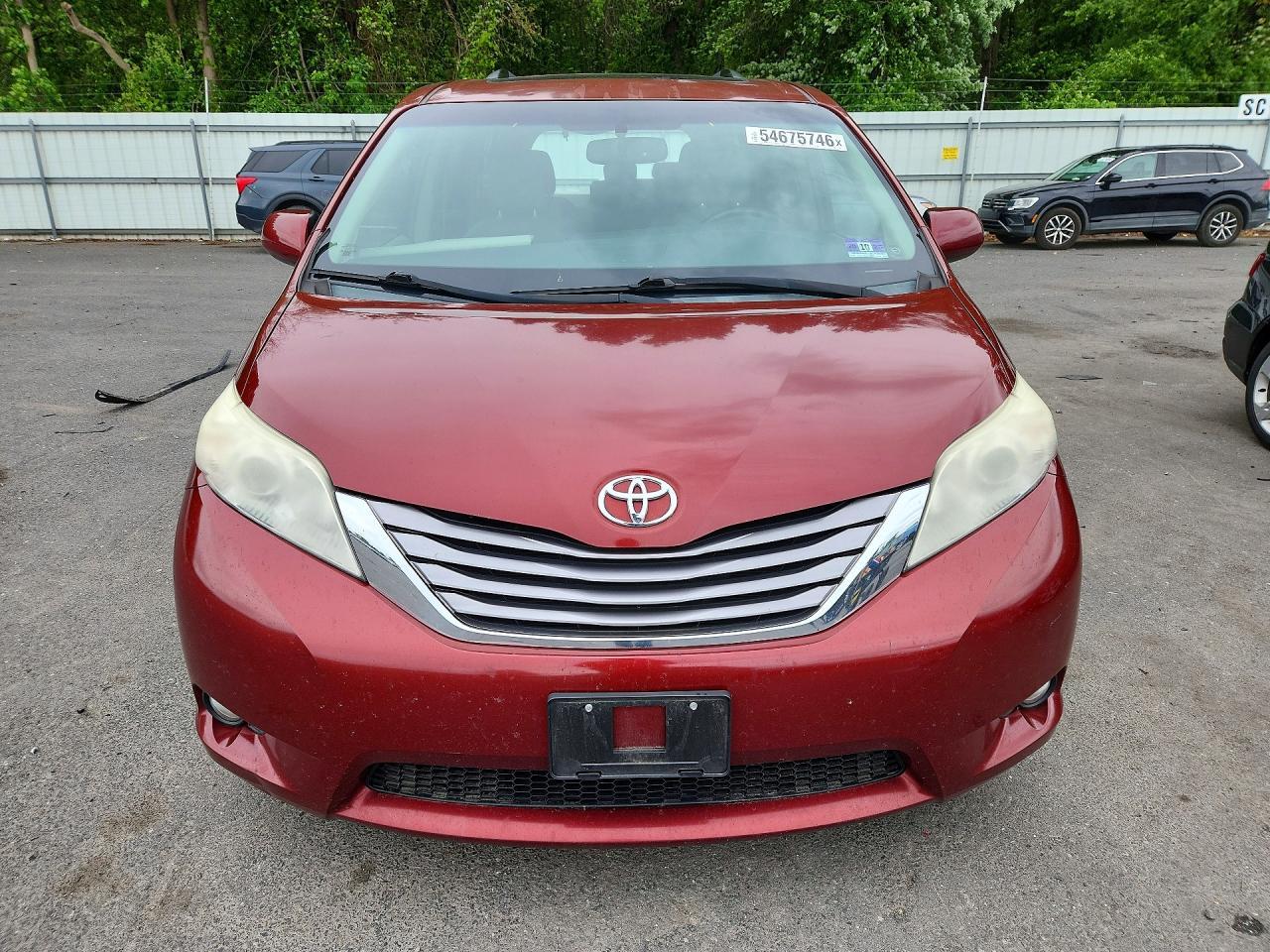 2016 Toyota Sienna Xle 8-Passenger - Фото 5