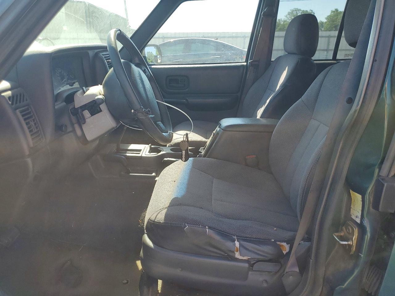 1999 Jeep Cherokee Sport - Фото 7