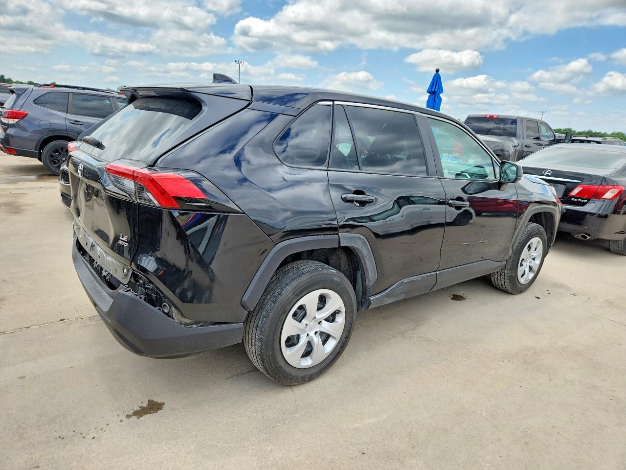 2024 Toyota Rav4 Le - Фото 3