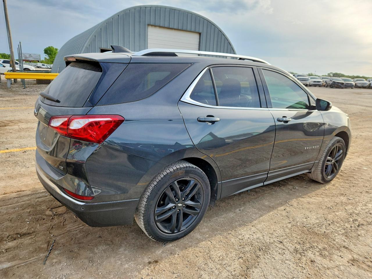2020 Chevrolet Equinox Lt - Фото 3