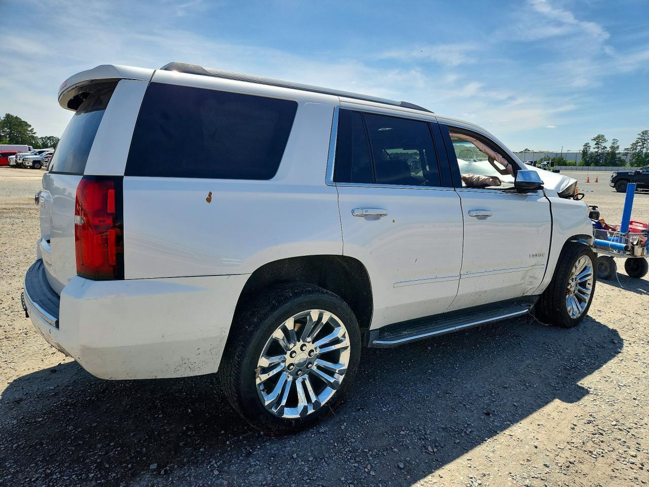2018 Chevrolet Tahoe K1500 Premier - Image 3