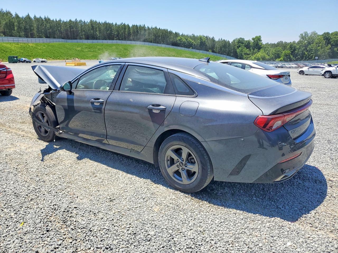 2022 Kia K5 - Фото 2