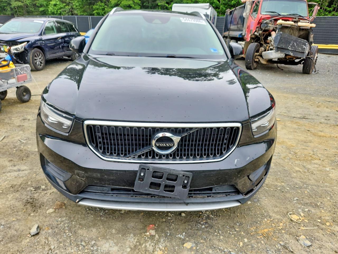 2020 Volvo Xc40 T4 Momentum - Фото 5